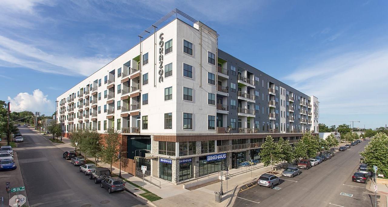 The Guild East Side | Corazon Austin Luaran gambar